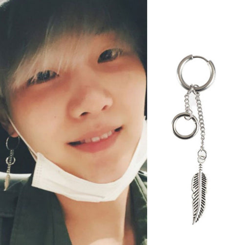 Suga Ring + Feather Earring
