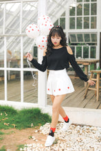 Load image into Gallery viewer, Kawaii Heart Pleated Skirt