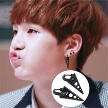 Load image into Gallery viewer, Suga Spike Earrings