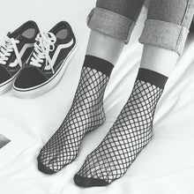 Load image into Gallery viewer, Harajuku Fishnet Socks