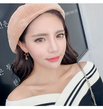 Load image into Gallery viewer, Star Earrings