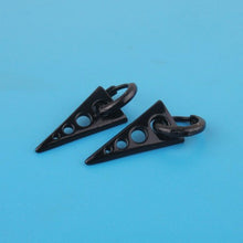 Load image into Gallery viewer, Suga Spike Earrings