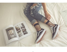 Load image into Gallery viewer, Harajuku Fishnet Socks