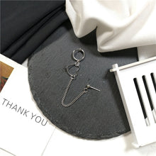 Load image into Gallery viewer, Kpop Heart Earring