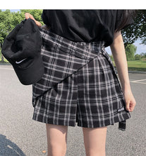 Load image into Gallery viewer, Kawaii Plaid Skirt